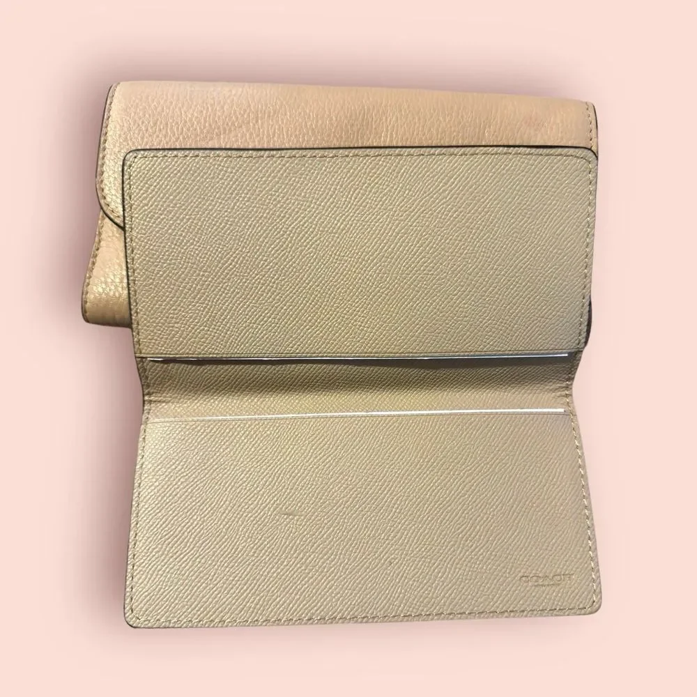 Coach Slim Trifold Beige Wallet and Matching Checkbook - Picture 6 of 6